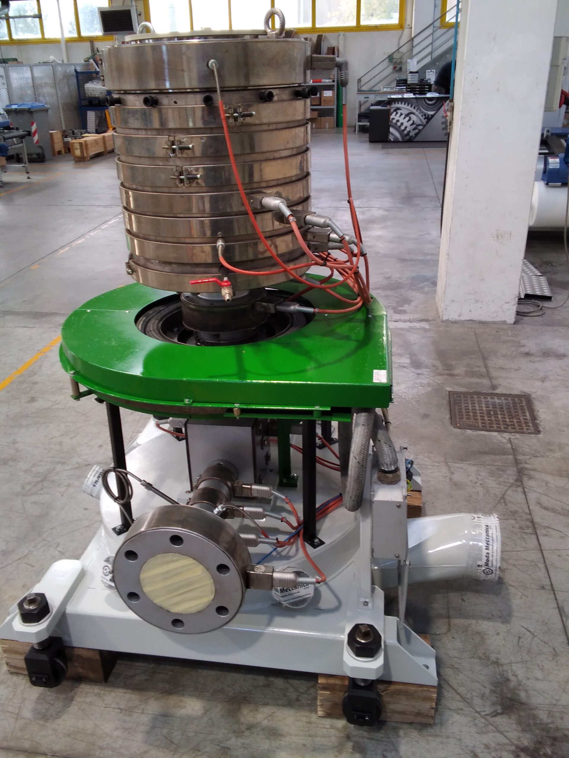 Moda Meccanica - COM-83-21-FINITA-4-scaled-2.jpg