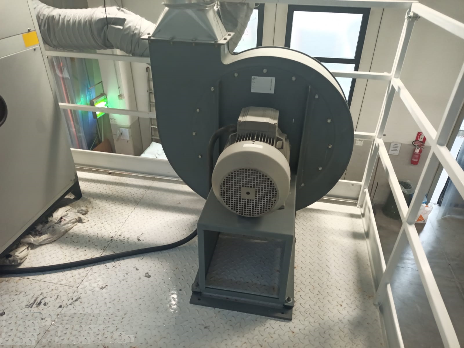 Moda Meccanica - PU-18-20-1-1.jpg