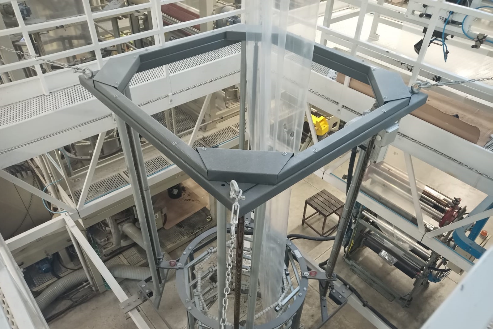 Moda Meccanica - PU-18-20-7-1.jpg